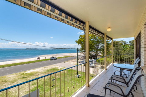 Water Views - Top Floor -Clearview Apartments South Esp, Bongaree - C Tourism 0