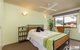 Air Conditioned Unit Stones Throw To The Waterfront. - thumb 16