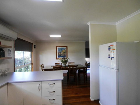 Amity Beach House - C Tourism 6