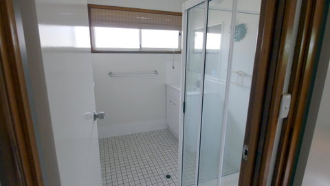 Amity Beach House - C Tourism 13
