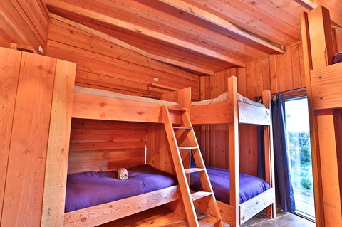 Bruny Island Lodge - C Tourism 10