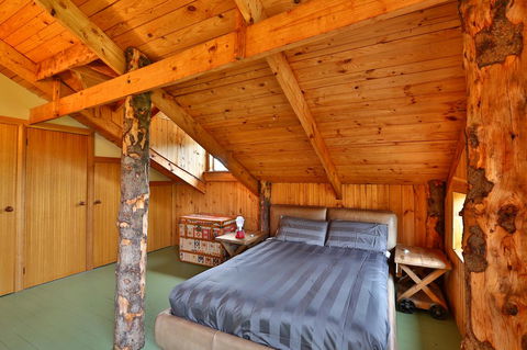 Bruny Island Lodge - C Tourism 15