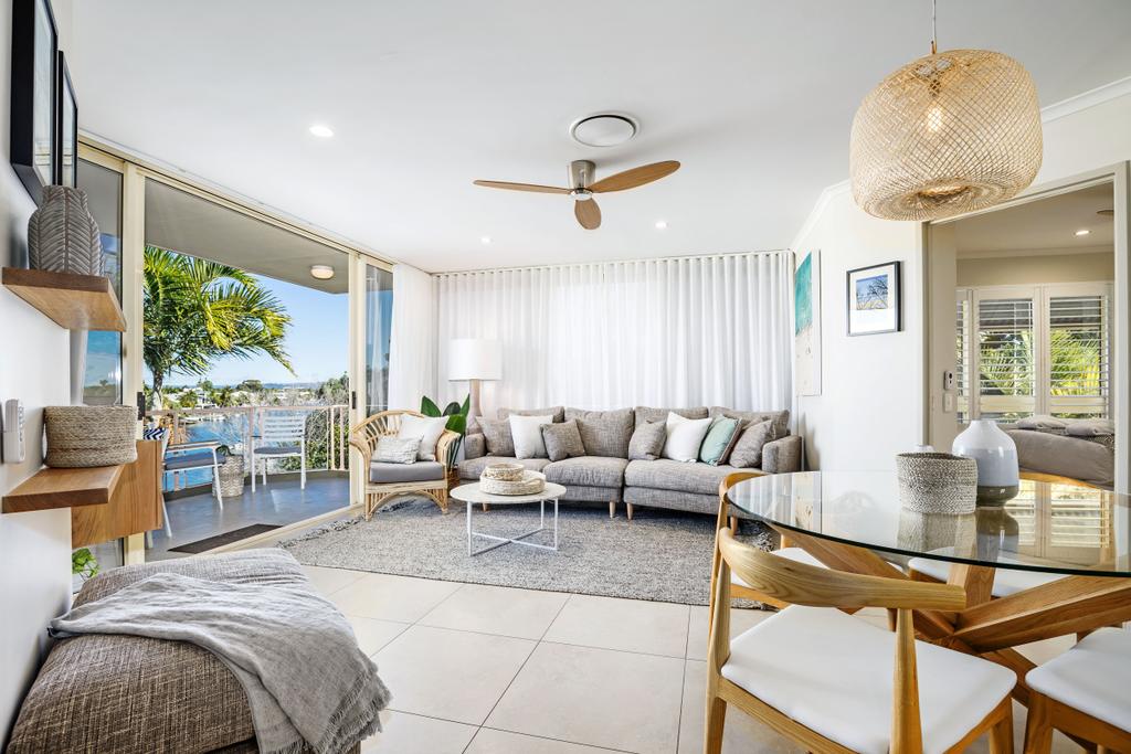 Noosa QLD C Tourism