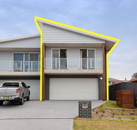 'Birubi Breezes' 2/7 Fitzroy St - Large Duplex with Air Conditioning WIFI  only 5 minute walk to the beach - C Tourism