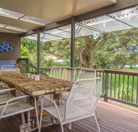 'RIVERSIDE RETREAT' 544 Ocean Drive North Haven - C Tourism