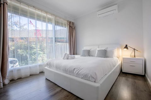 , , , Alice Wonderland, , ,  In 4 Beds House - C Tourism 3