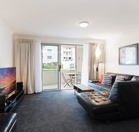 1 'SEASHELLS' 21-23 MAGNUS STREET - WIFI POOL LIFT  AIR CONDITIONING - C Tourism