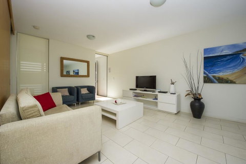1 Bright Point Apartment 1502 - C Tourism 3