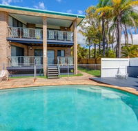 1-33 Tingira Close - Rainbow Beach Gorgeous ocean views swimming pool air conditioning - C Tourism