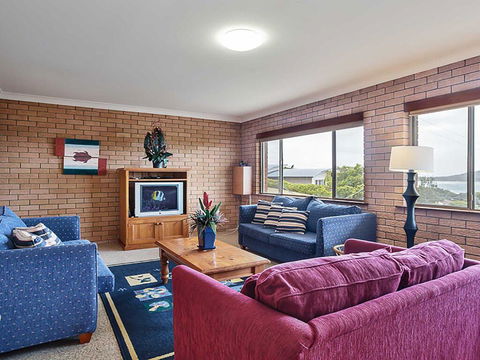 10 Garuwa Street - Fabulous Fingal - C Tourism 2