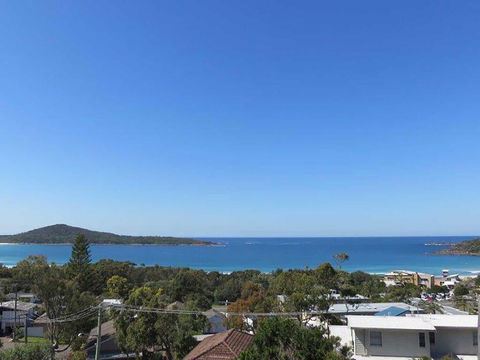 10 Garuwa Street - Fabulous Fingal - C Tourism 0