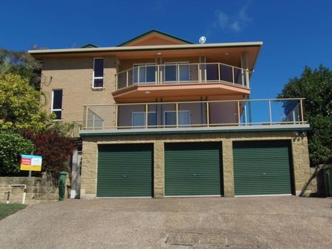 100 Cooloola Drive - C Tourism 2