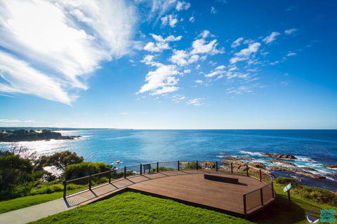 106 Ocean Parade Dalmeny - C Tourism 3