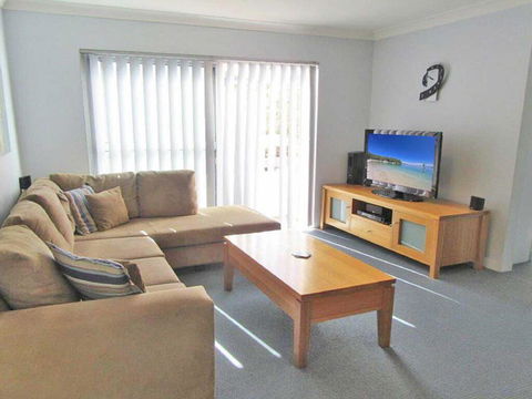 11 'Silvana Court', 26 Ajax Avenue - Close To The Water And Clubs - C Tourism 2