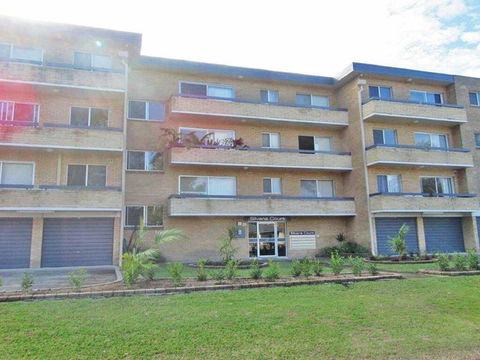 11 'Silvana Court', 26 Ajax Avenue - Close To The Water And Clubs - C Tourism 0