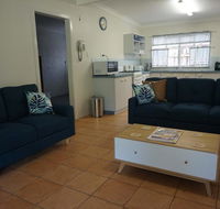 11 Bomburra Court - Rainbow Beach Comfortable Beach House Plenty of boat parking - C Tourism