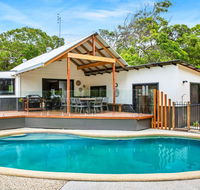 11 Naiad Court - Rainbow Shores Fantastic Family Retreat Swimming Pool 200m to beach Free Wi-Fi - C Tourism