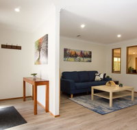 12 Mount Porepunkah Road - C Tourism