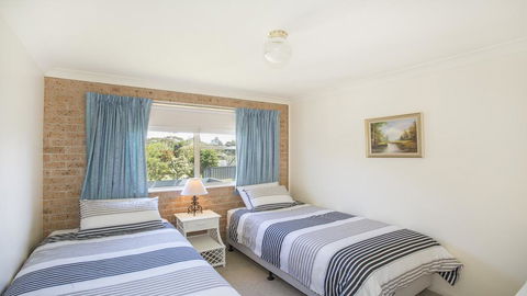 143 Mitchell Pde - Magnificent Outlook - C Tourism 2