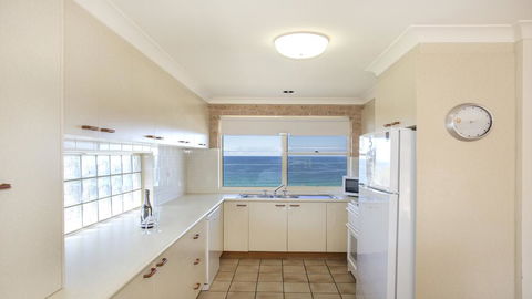 143 Mitchell Pde - Magnificent Outlook - C Tourism 3
