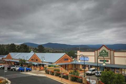 16 Lakeview Plaza - C Tourism 1