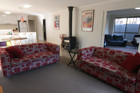 19 Georgian Court - C Tourism 3