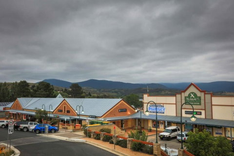19 Lakeview Plaza - C Tourism 2