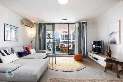 2 Bedroom 2 Bathroom Apt With Balcony And Parking - C Tourism 0