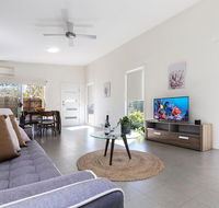 2 Bedroom w/Parking Near Central Cessnock - C Tourism