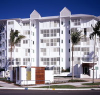 201 Lake Street