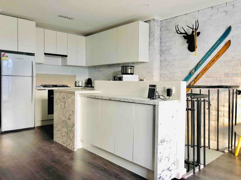 24 Lawlers 3 Bedroom - C Tourism 1