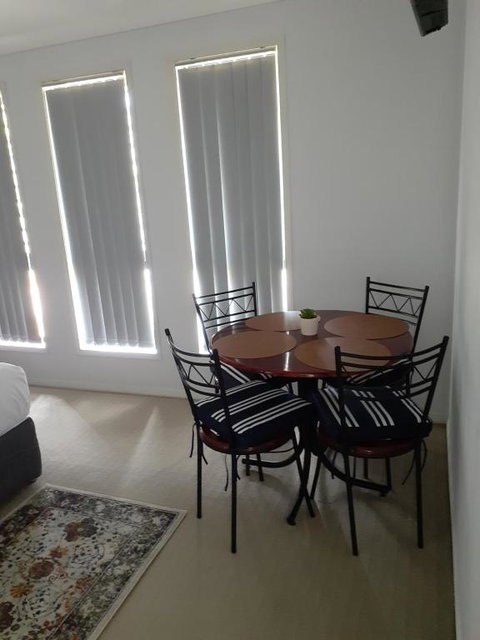 BLK Stays Guest House Deluxe Units Morayfield - C Tourism 3