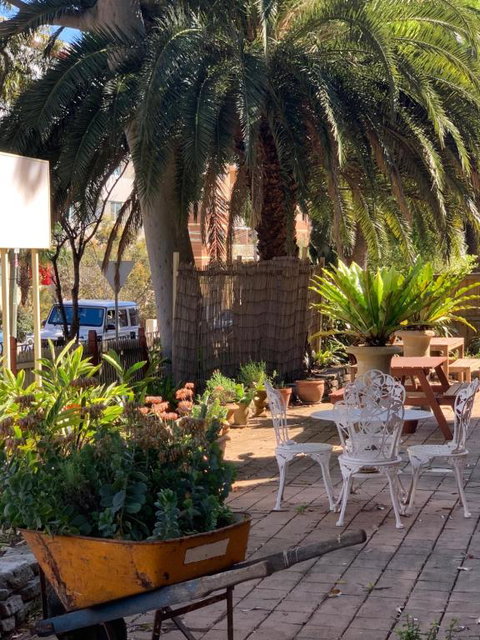 Burwood Bed And Breakfast - C Tourism 3