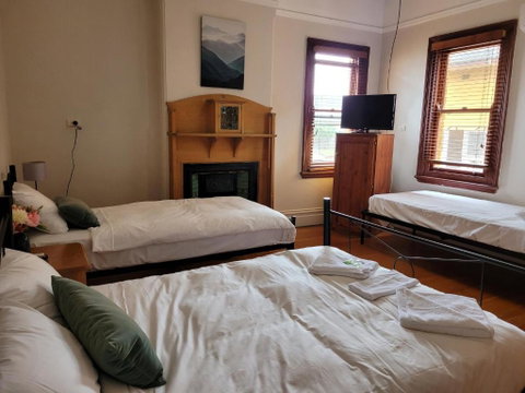 Burwood Bed And Breakfast - C Tourism 1
