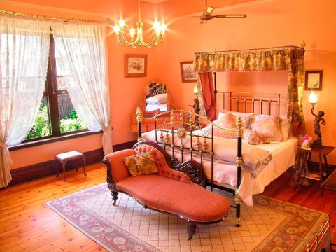 Buxton Manor - C Tourism 1