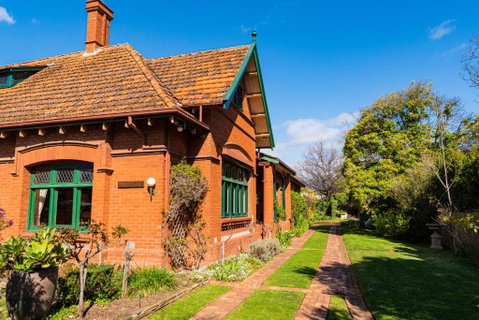 Buxton Manor - C Tourism 0