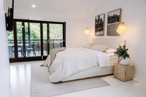 Cabarita - 4 Bedroom Home - Across From The Beach - C Tourism 2