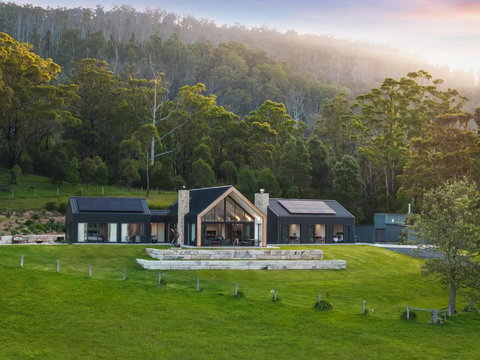Cally Mill Farm, Kangaroo Valley - C Tourism 0