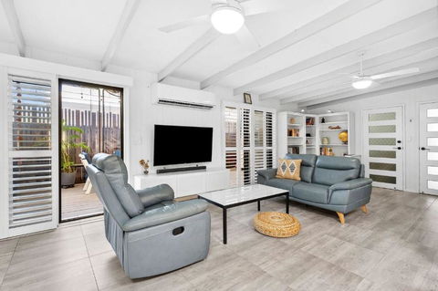 Cassia Beach House Haven - C Tourism 1