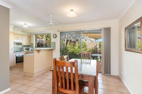 Catalina Court 7 - Just A Short Walk To Pippi Beach - C Tourism 3