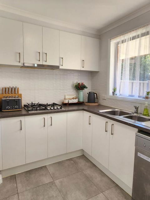 Charming & Convenient 3 Bedroom - C Tourism 3