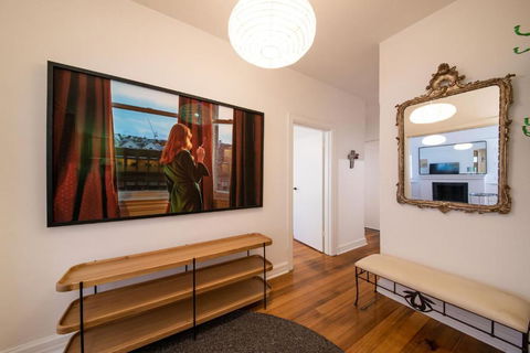 Charnwood Charm In St Kilda - C Tourism 0