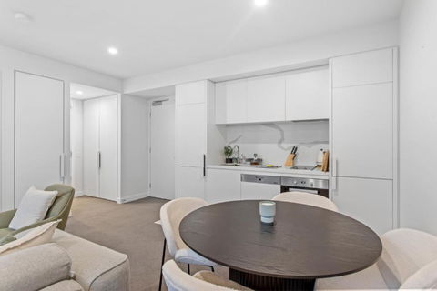 Chic 1-Bed With Pool & Amenities In St Kilda Road - C Tourism 2