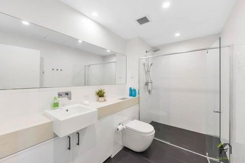 CITY VIEW-Vivid Condo In Mascot - C Tourism 4