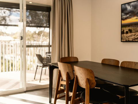 Clare Hillside Apartments - C Tourism 3