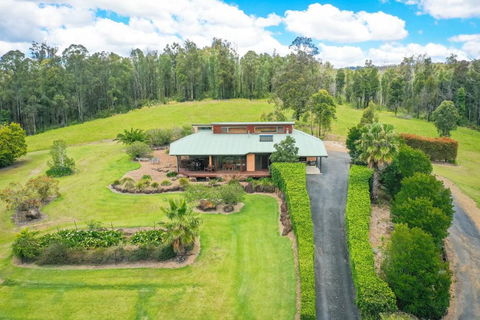 Clarendon Forest Retreat - C Tourism 2