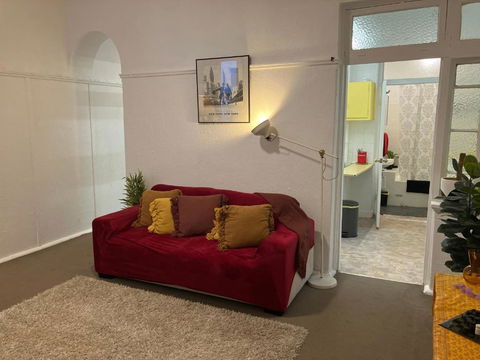 City Apartment Sleeping Up To 4 With Rooftop Terrace - C Tourism 1