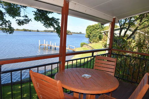 Coast And Country Cabin 5 - C Tourism 2