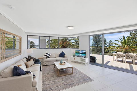 Coast Luxury Apartments 17 - C Tourism 3