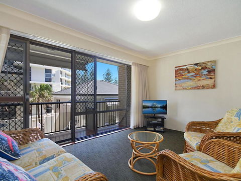 Cobden Court Unit 5 - C Tourism 1